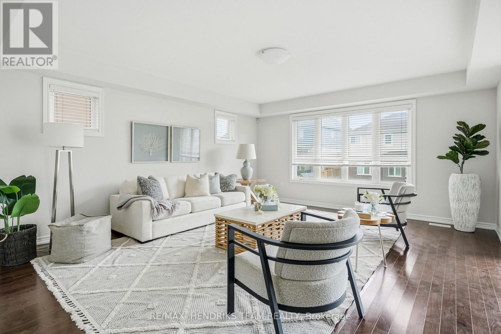 12 RILEY AVENUE - 9