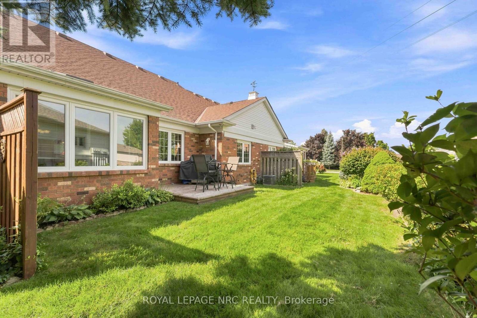 #10 4107 BUTTERNUT COURT - Image 32