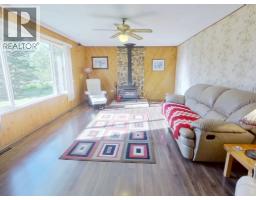 5720 Quesnel-hixon Road, Quesnel, BC V2J6Y4 Photo 12