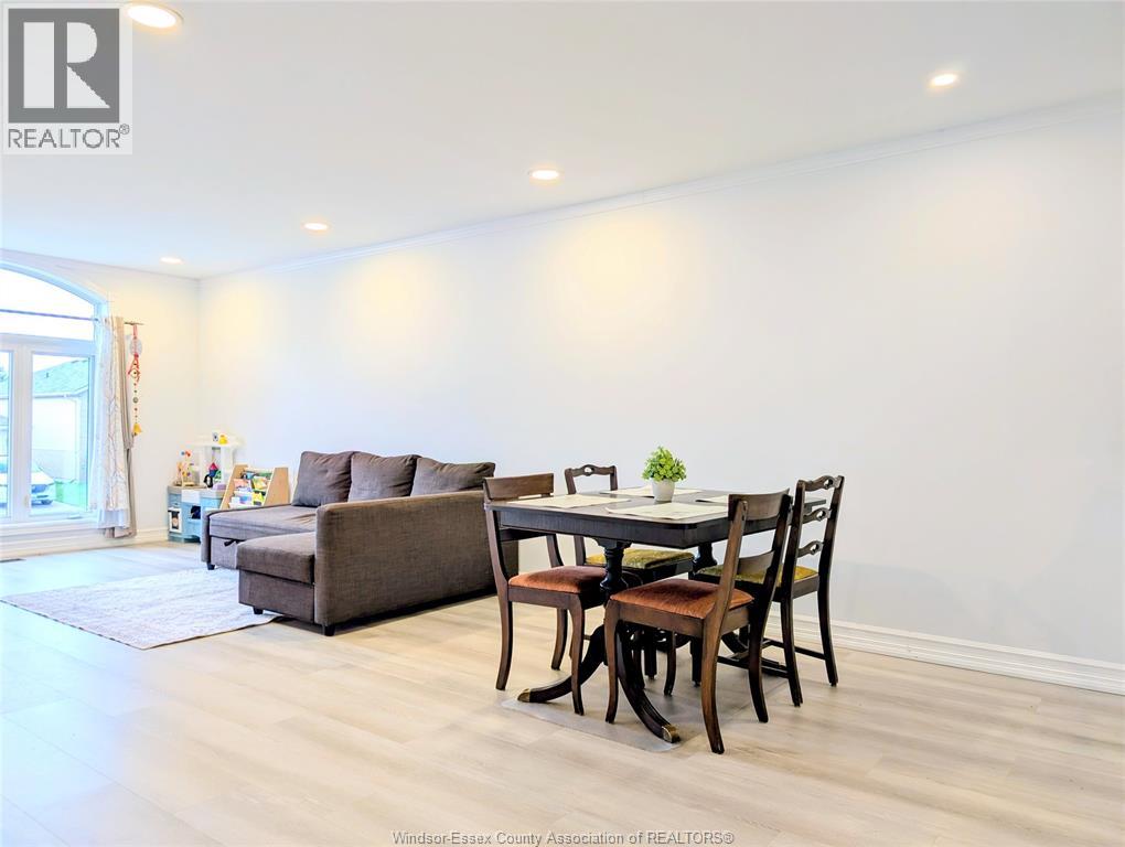 4465 SPAGO CRESCENT - 5