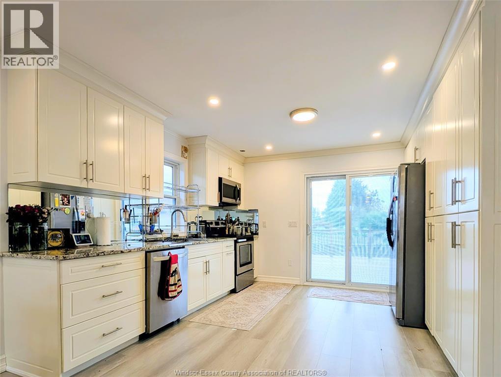 4465 SPAGO CRESCENT, Windsor — photo 7