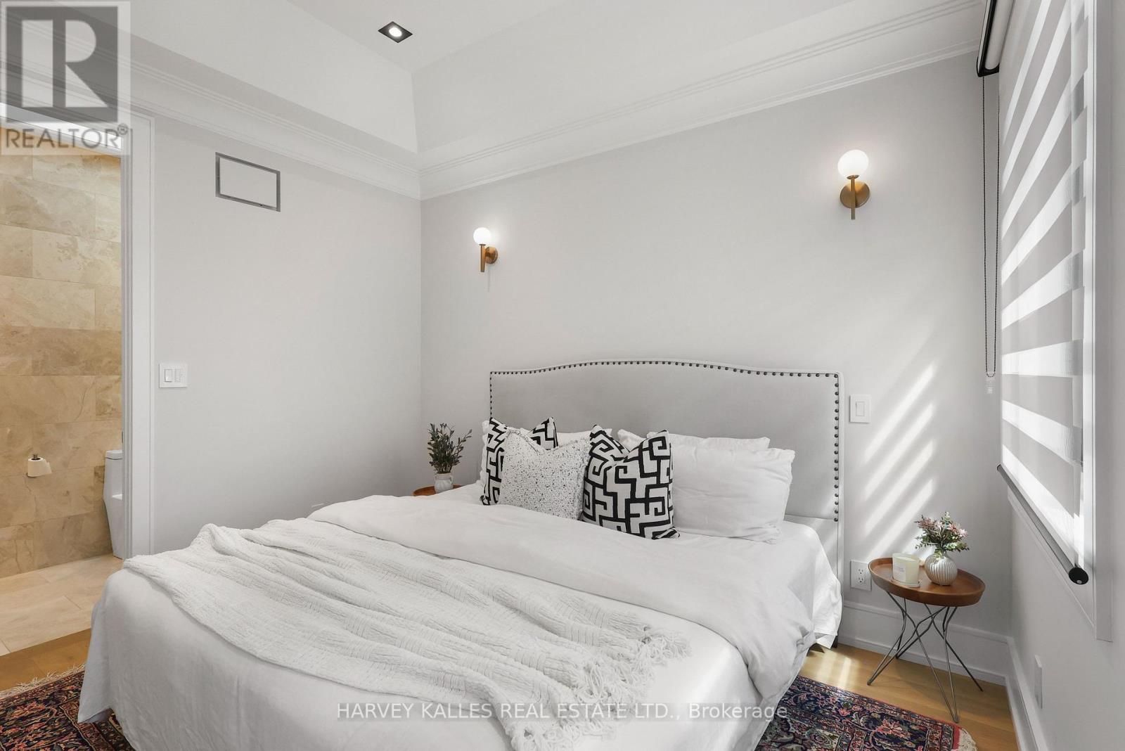90 ROE AVENUE - Image 34