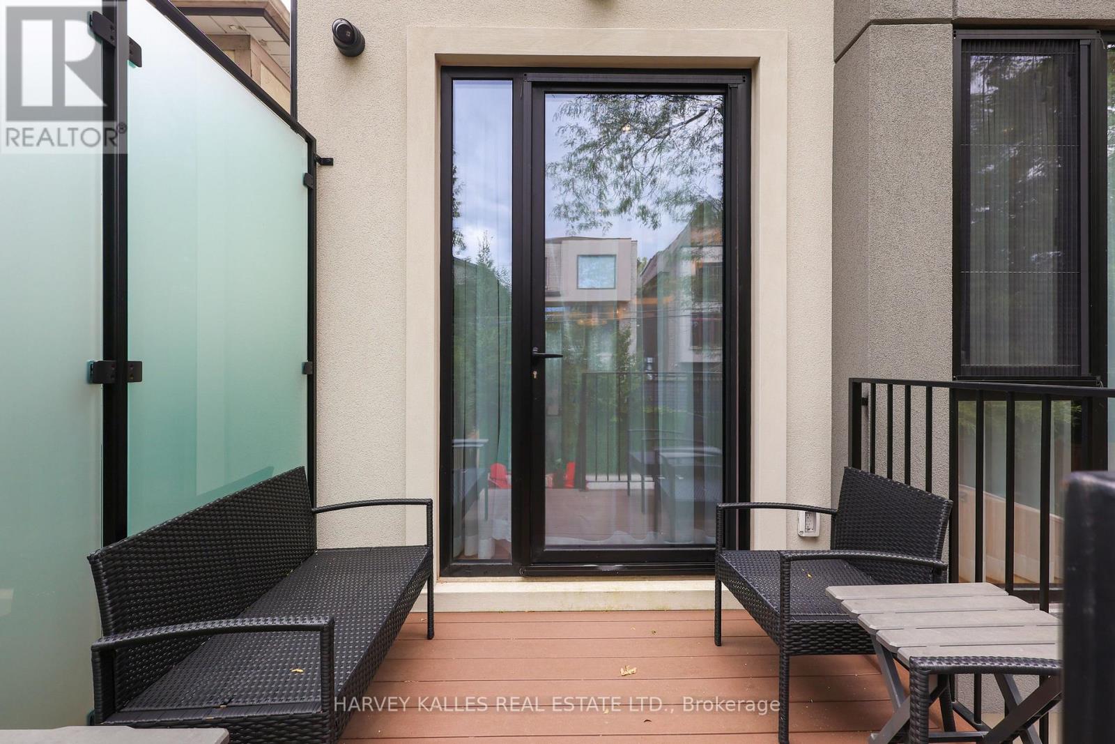90 ROE AVENUE - Image 47