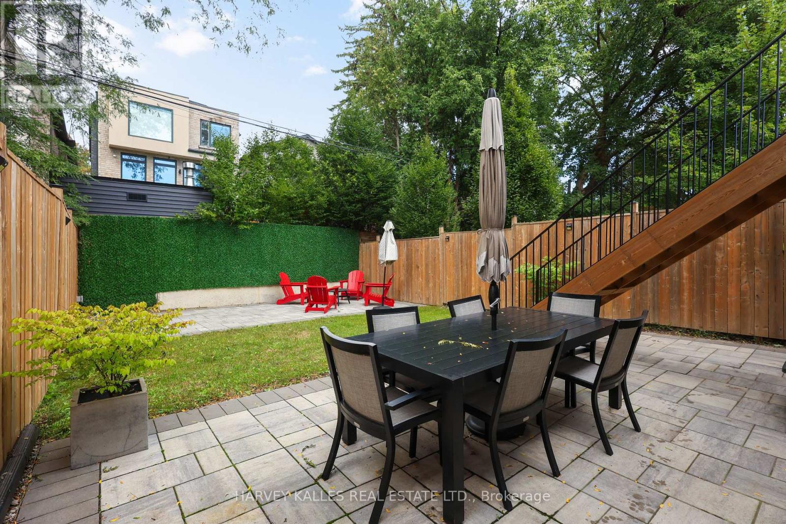 90 ROE AVENUE - Image 49