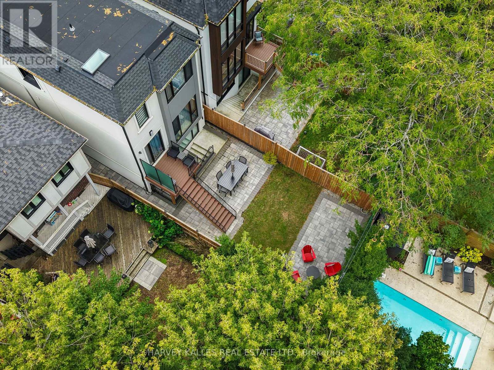 90 ROE AVENUE - 50