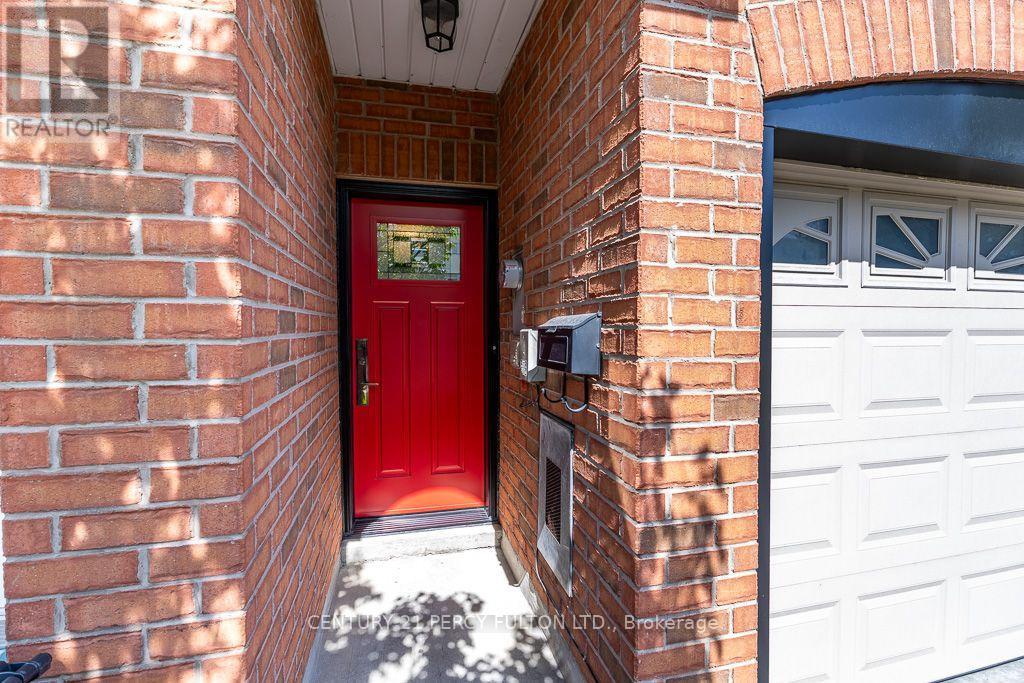 28 RUMI CRESCENT - 4