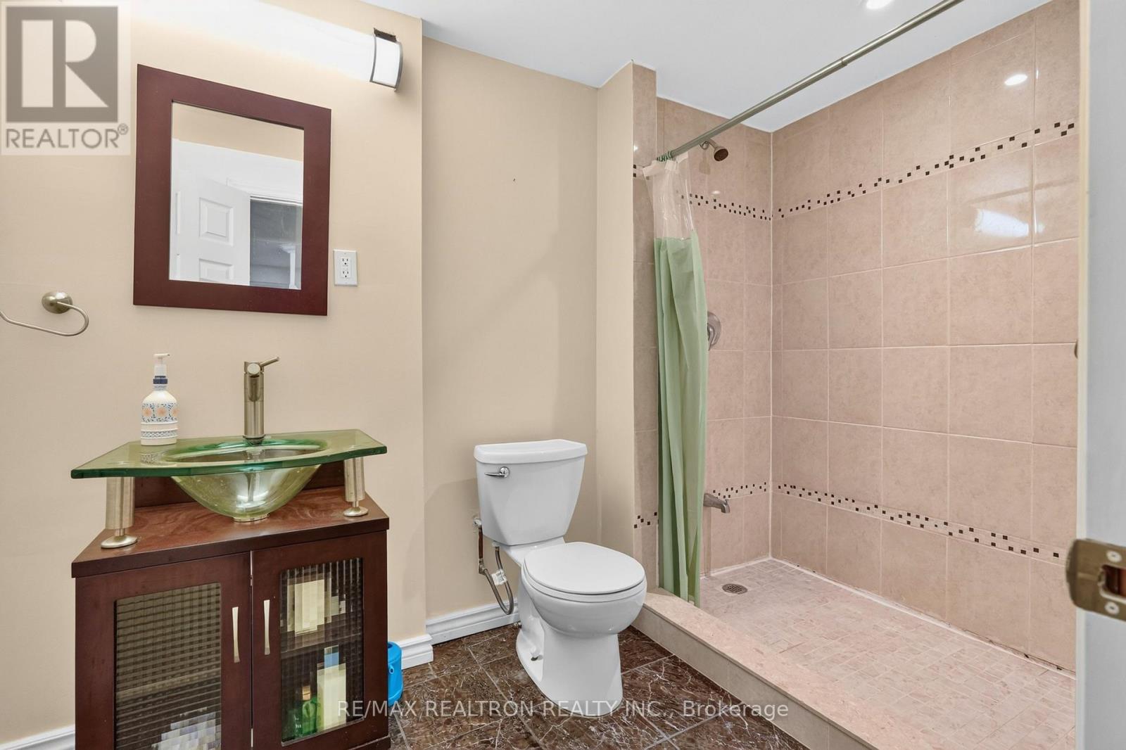 18 CARTER-BENNETT DRIVE - Image 42