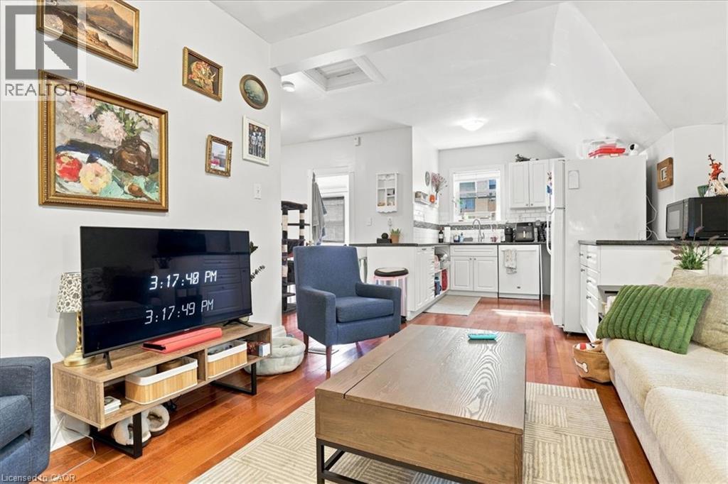 406 DUKE Street W - Image 21