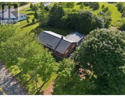 Living room - 119 Pier Road, Parrsboro, NS B0M1S0 Photo 9