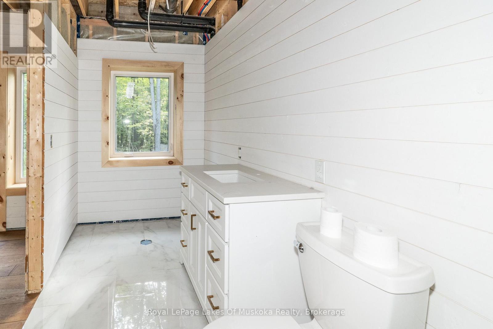 1029 WHITESIDE ROAD - Image 23