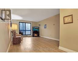Bedroom - 402 - 5 Valleyside Drive, Brockton, ON N0G2V0 Photo 6