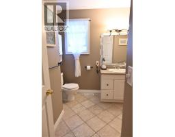 5 Bernard Avenue East, Ridgetown, ON N0P2C0 Photo 20