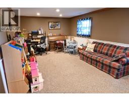 5 Bernard Avenue East, Ridgetown, ON N0P2C0 Photo 21