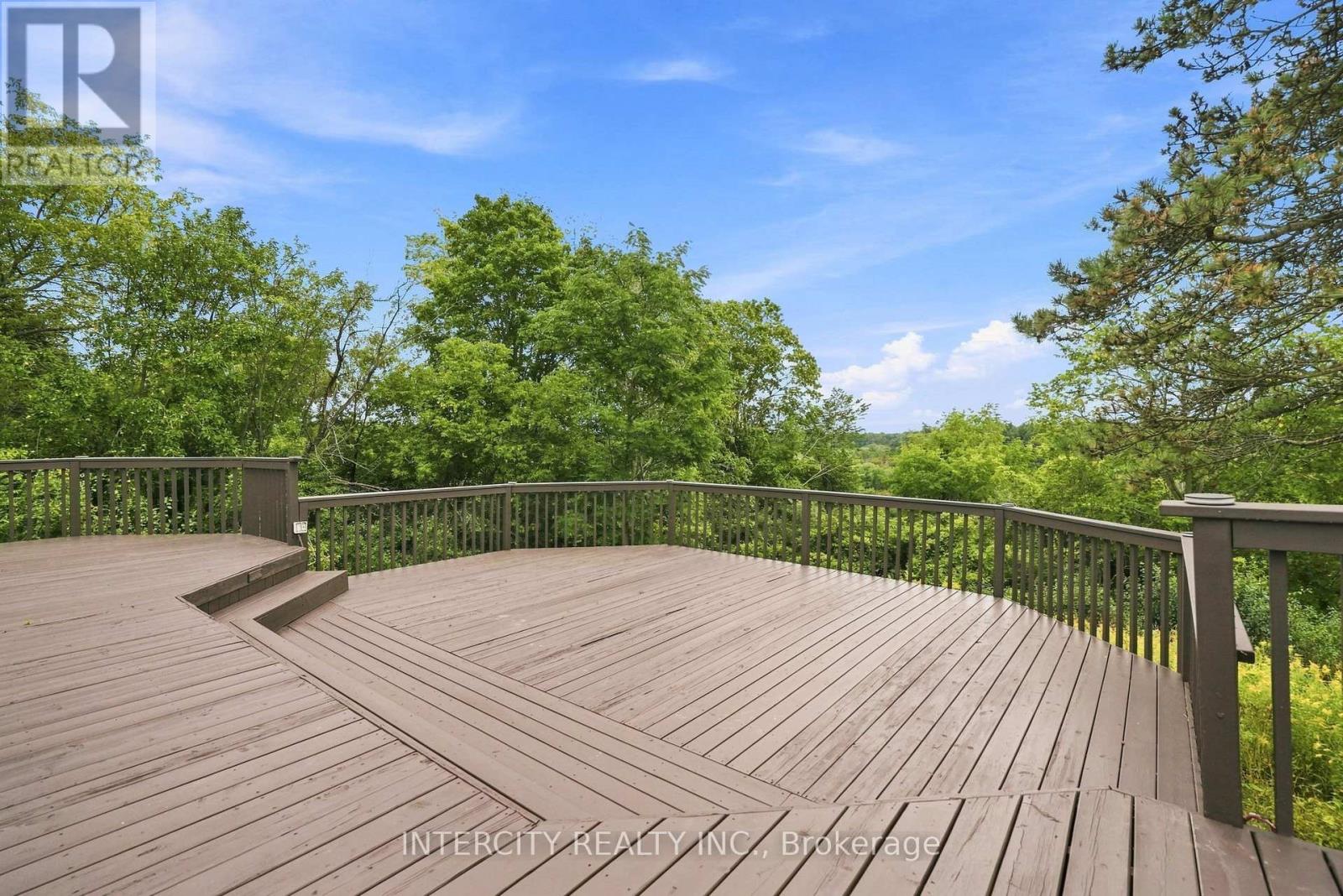 100 Ravendale Court, Vaughan, ON photo 33