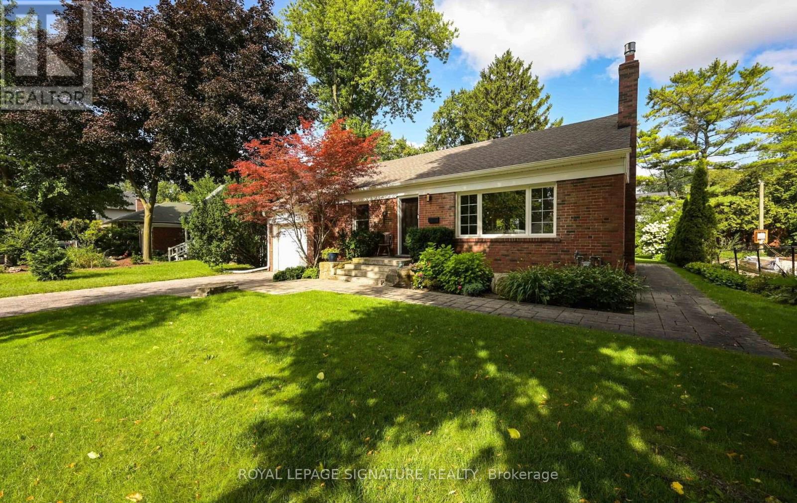 Photo of 903 Johnathan Drive