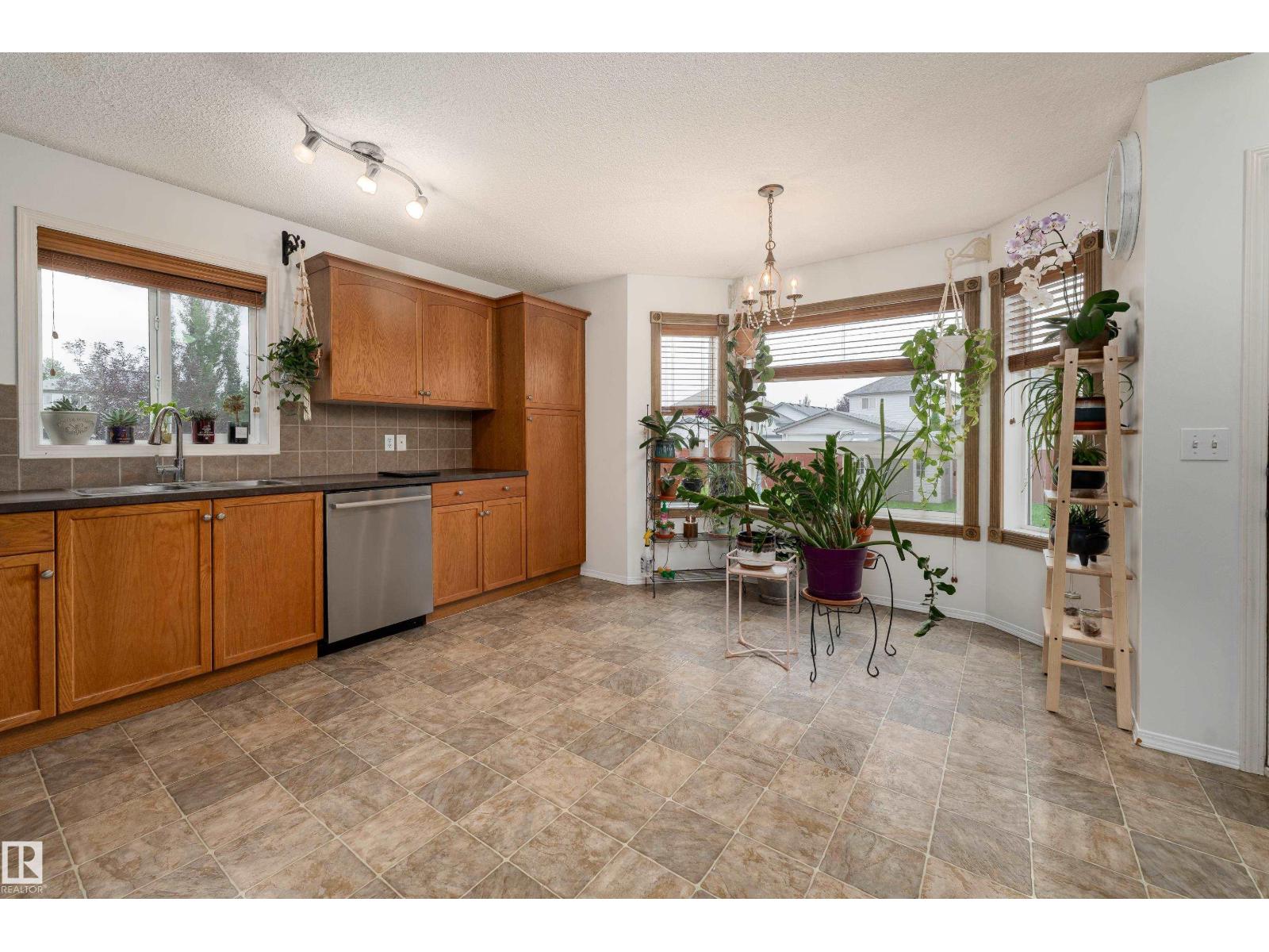 547 SONGHURST WY - 8