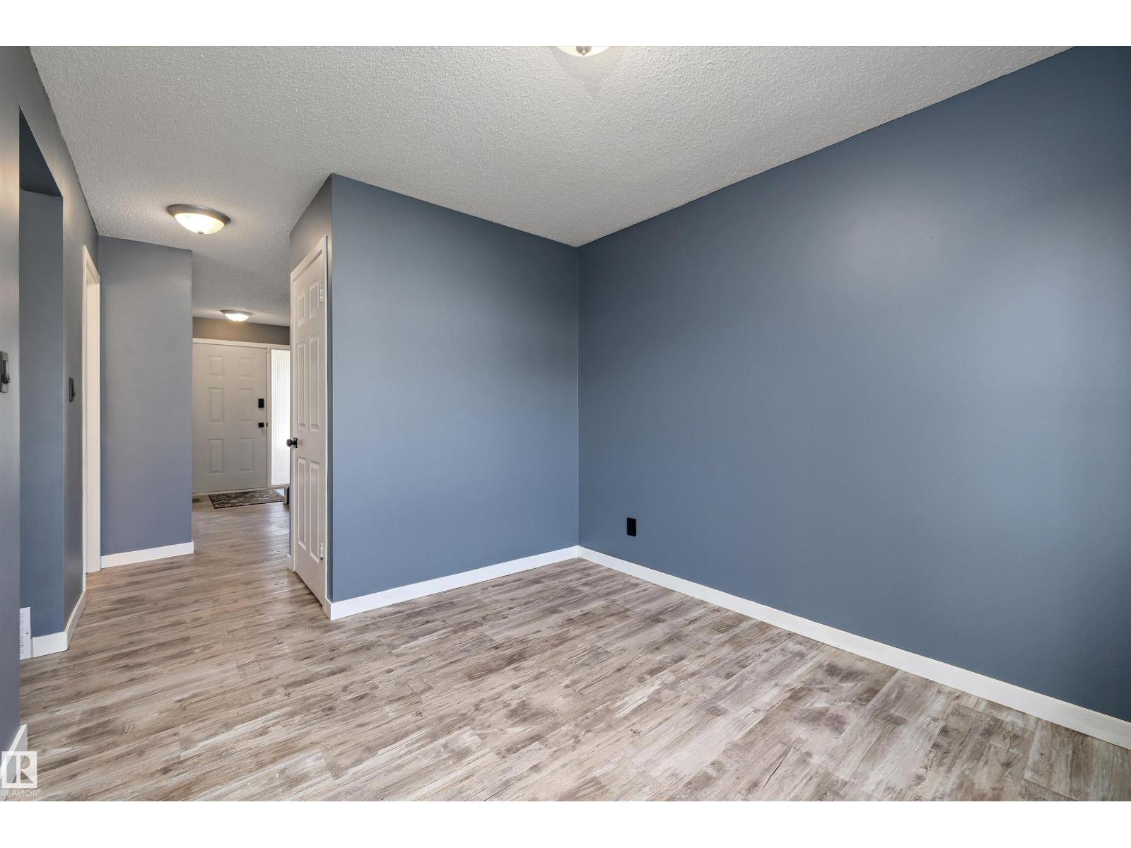 10930 BEAUMARIS RD NW - 6