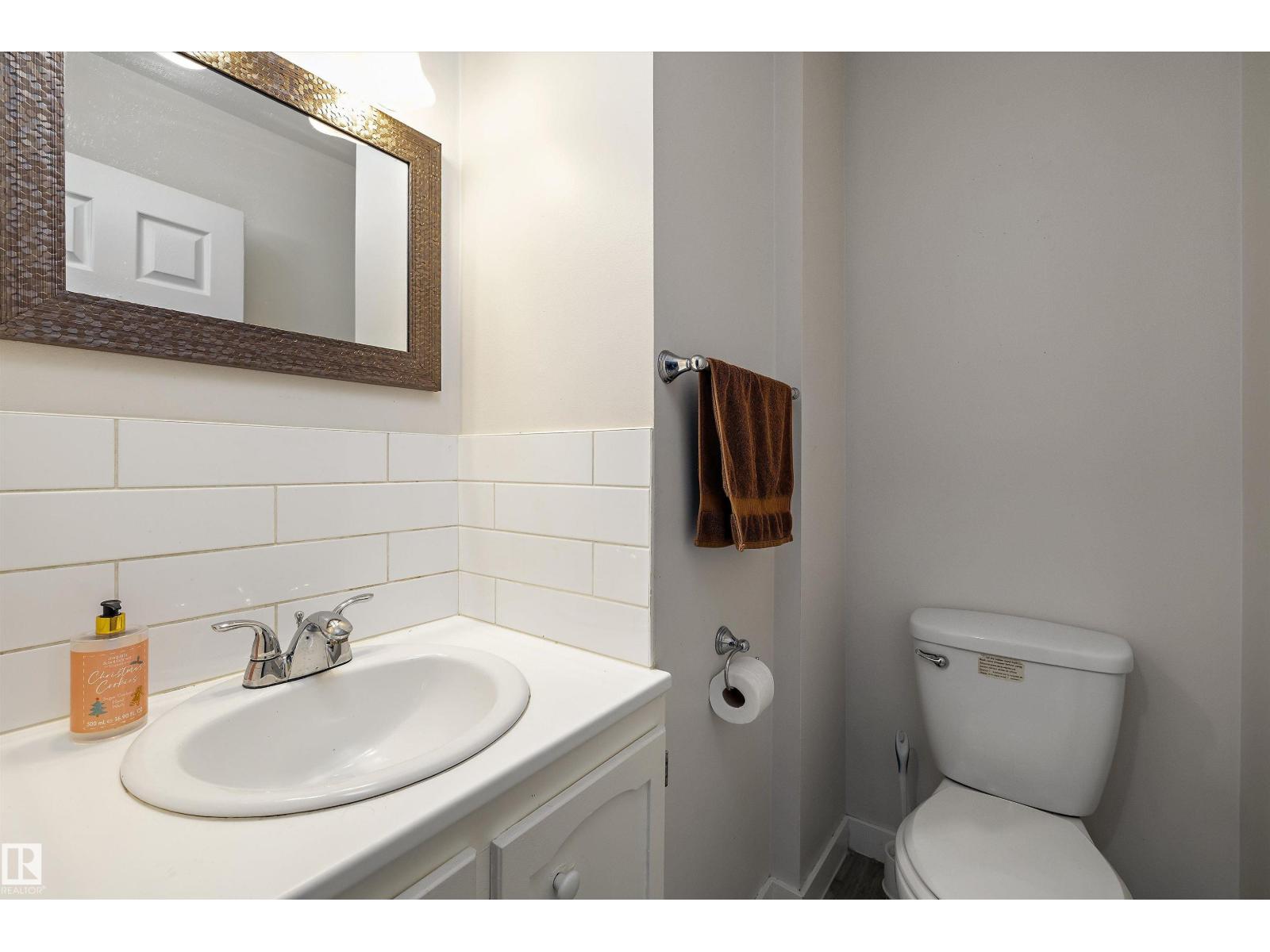 10930 BEAUMARIS RD NW - 8