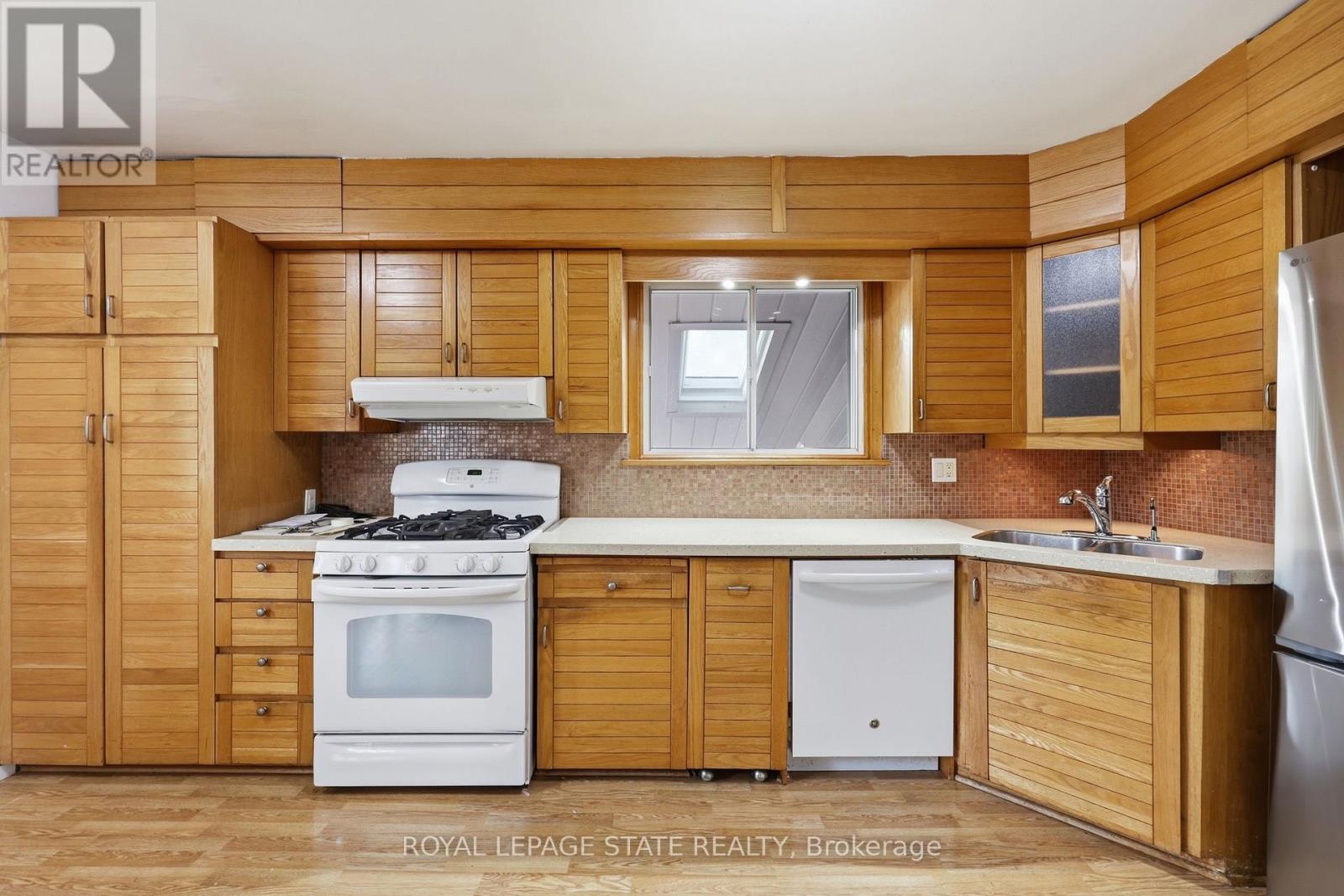 304 WHITNEY AVENUE - 13