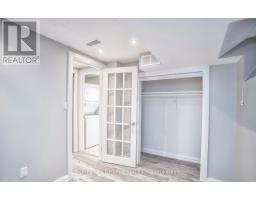 Bsmt - 34 Kenneth Avenue, Toronto, ON M6P1H9 Photo 10