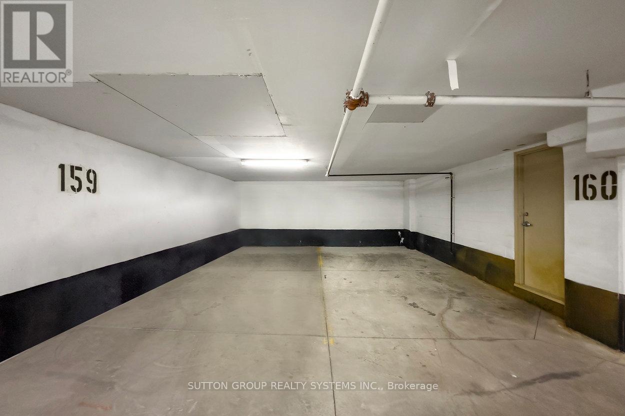 #102 2095 LAKE SHORE BOULEVARD W - 28