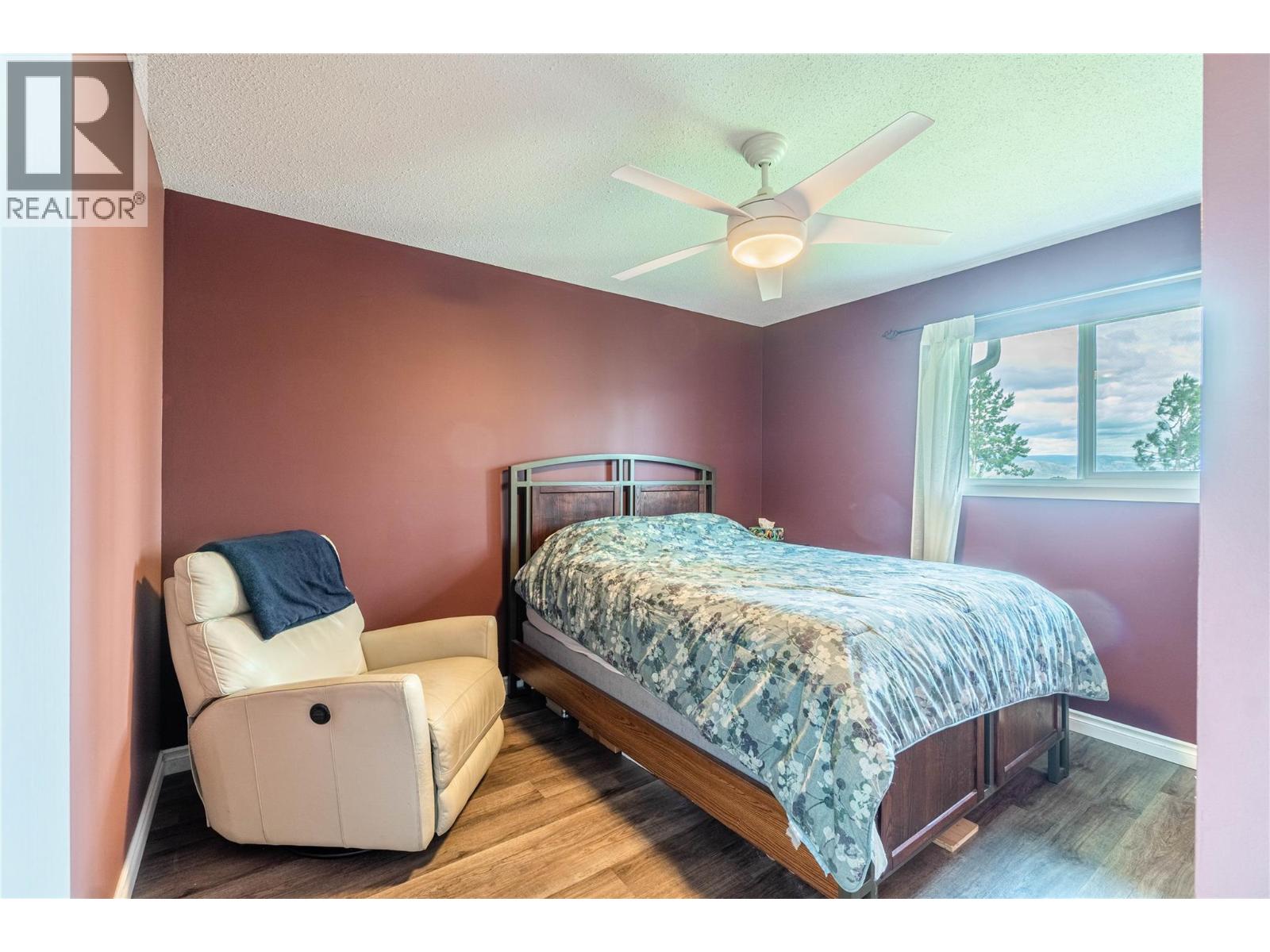 #9 1469 SPRINGHILL Drive - Image 16