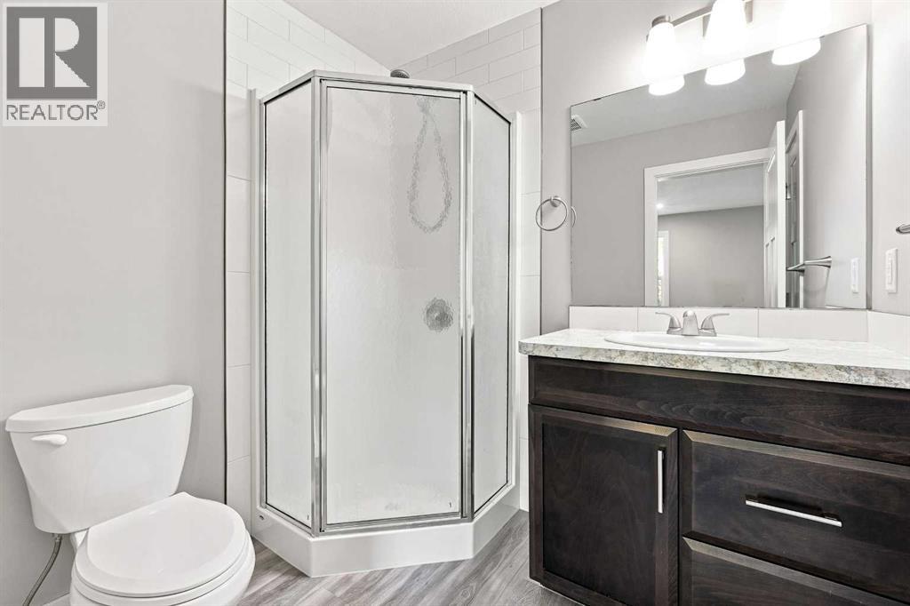 Listing photo – 3237 55 Avenue, Red Deer
