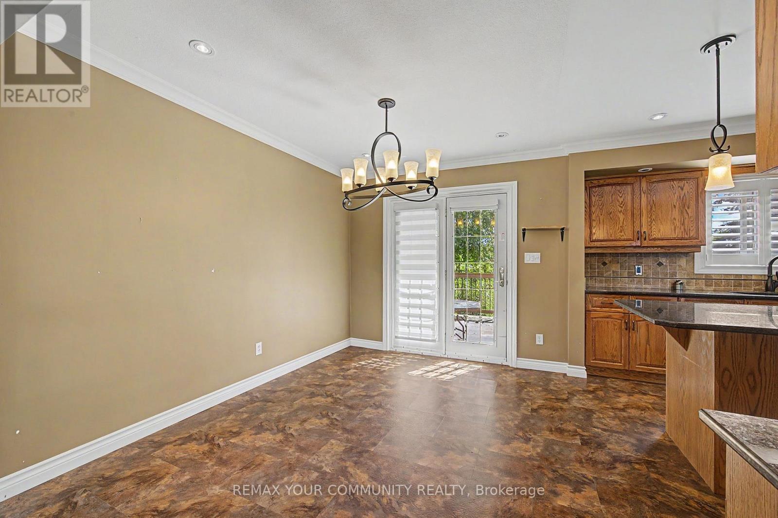 745088 OXFORD ROAD 17, Woodstock (Woodstock - North) — photo 5