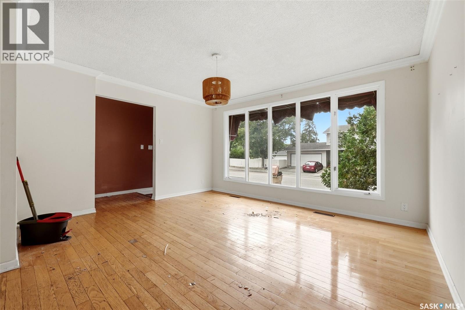3325 29th AVENUE - 6