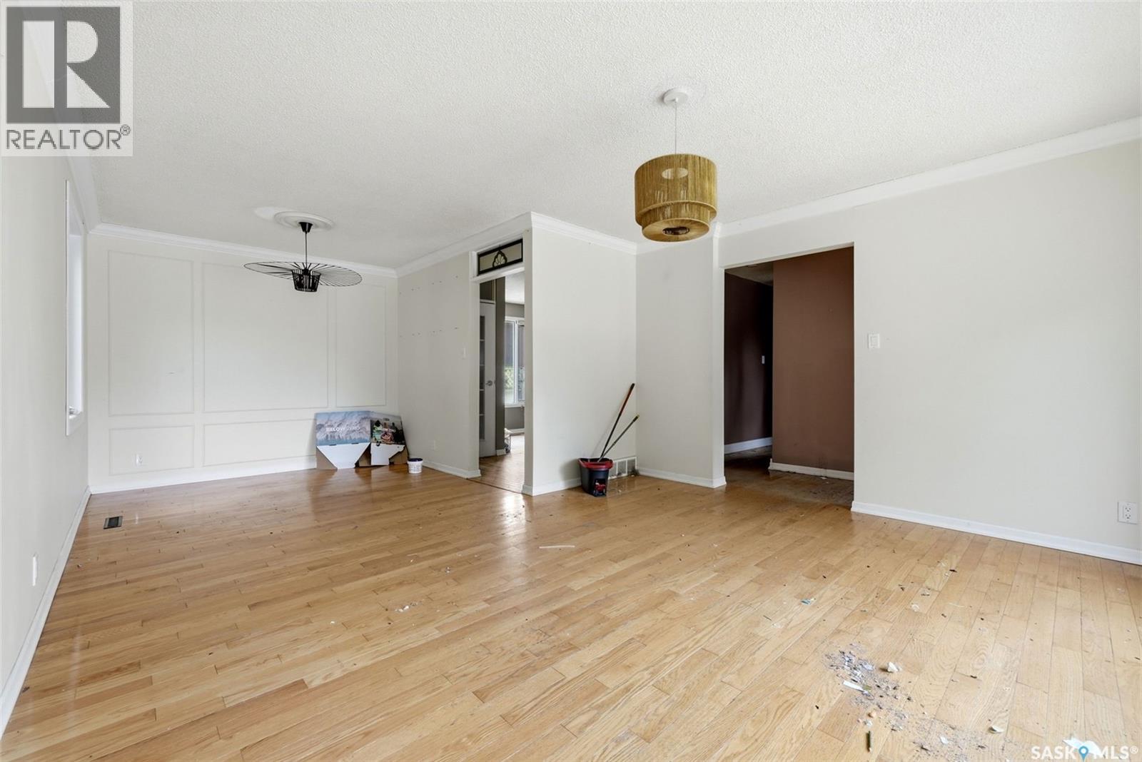 3325 29th AVENUE - 7