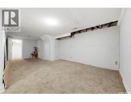 3325 29th Avenue, Regina, SK S4S2P1 Photo 19