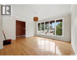 4pc Bathroom - 3325 29th Avenue, Regina, SK S4S2P1 Photo 6
