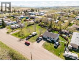 827 2 Street E, Cardston, AB T0K0K0 Photo 10