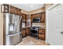 Living room - 258 2a Street W, Cardston, AB T0K0K0 Photo 10