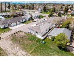258 2a Street W, Cardston, AB T0K0K0 Photo 43