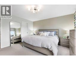 40 Dawson Harbour Villas, Chestermere, AB T1X2A3 Photo 26