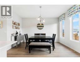 40 Dawson Harbour Villas, Chestermere, AB T1X2A3 Photo 14
