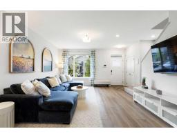 40 Dawson Harbour Villas, Chestermere, AB T1X2A3 Photo 11