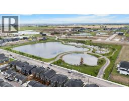40 Dawson Harbour Villas, Chestermere, AB T1X2A3 Photo 37