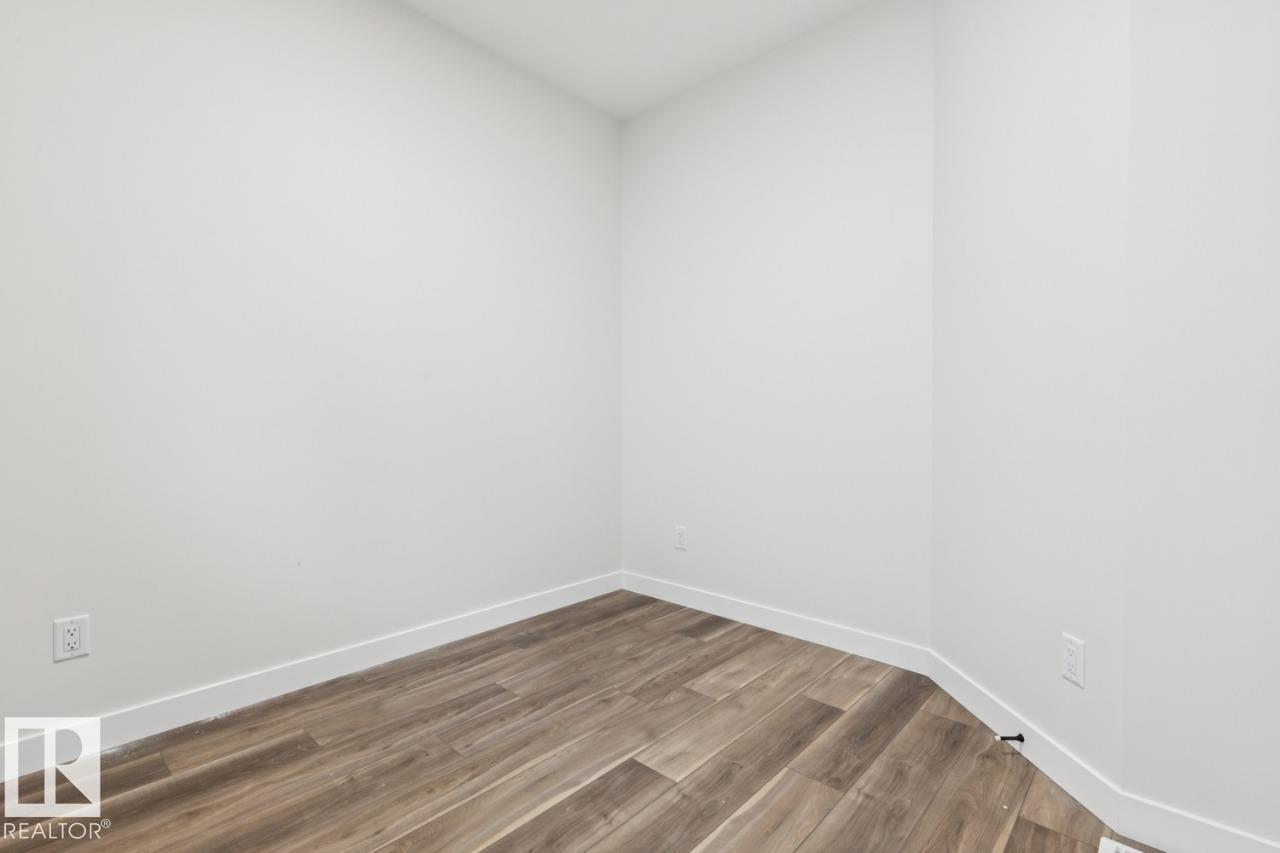 432 27 ST SW - 24