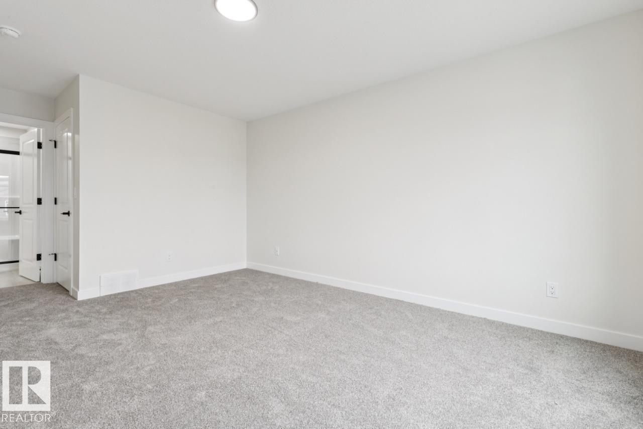 432 27 ST SW - 31