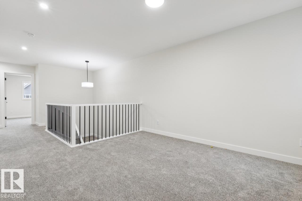 432 27 ST SW - 35