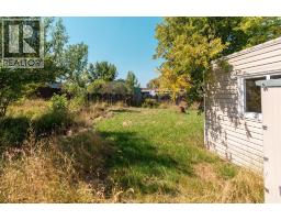 863 2 Street E, Cardston, AB T0K0K0 Photo 25