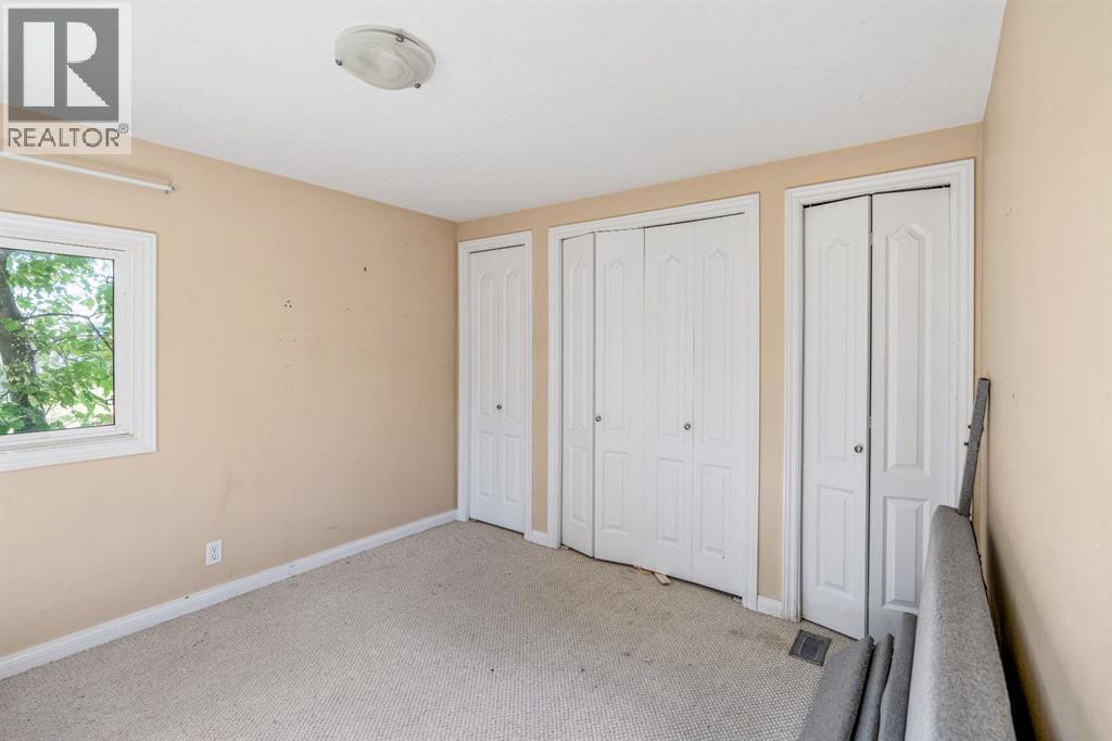 863 2 Street E - 20
