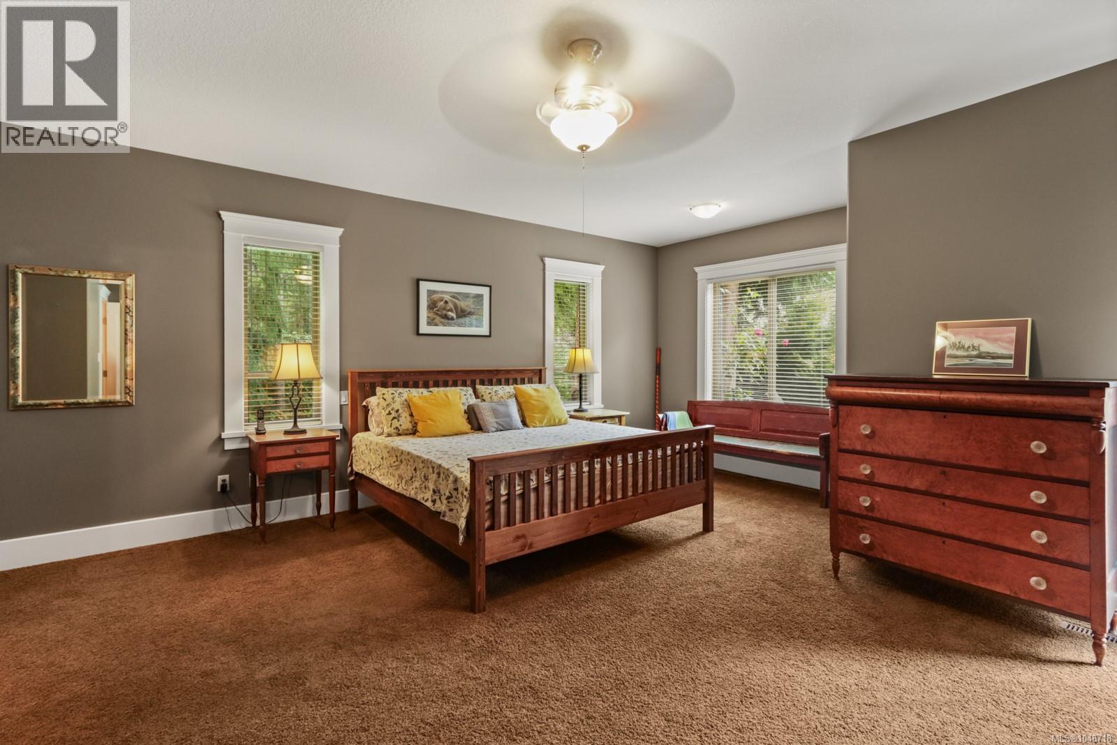 1090 Coldwater Rd, Parksville