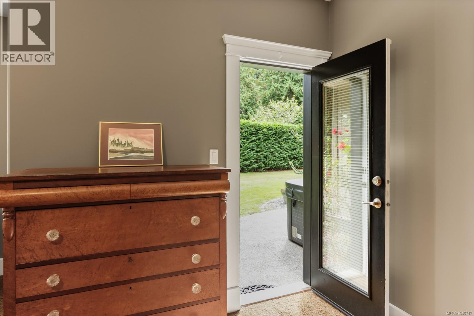 1090 Coldwater Rd, Parksville