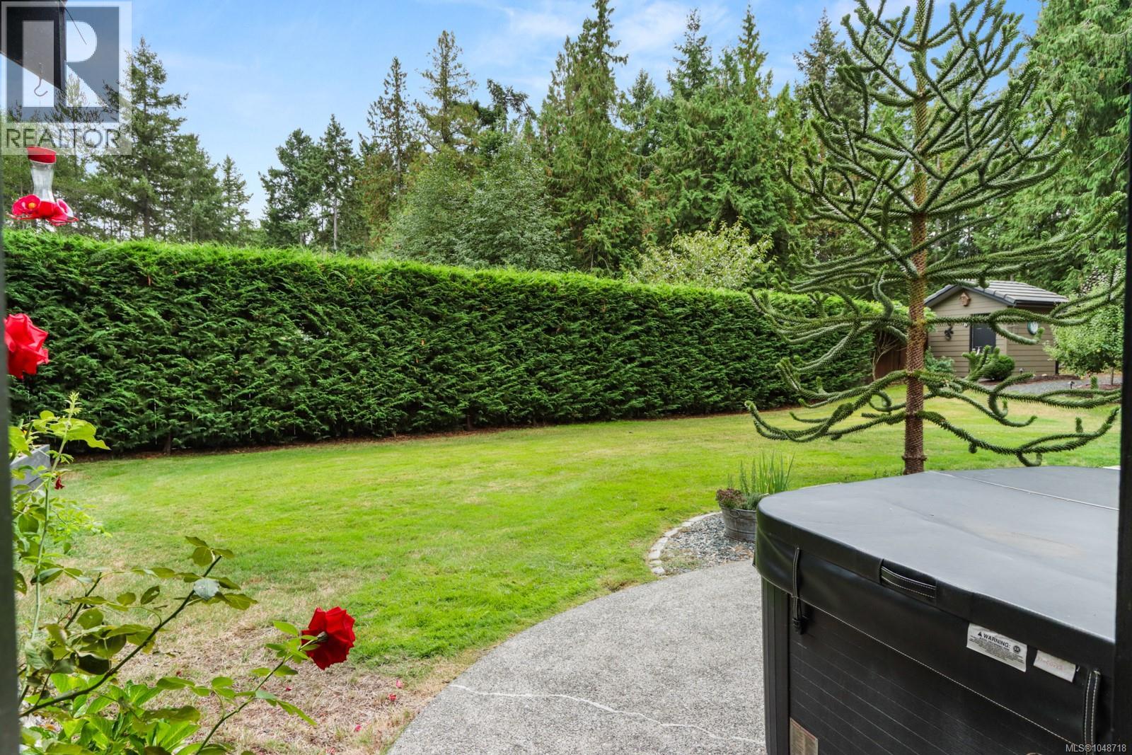 1090 Coldwater Rd, Parksville