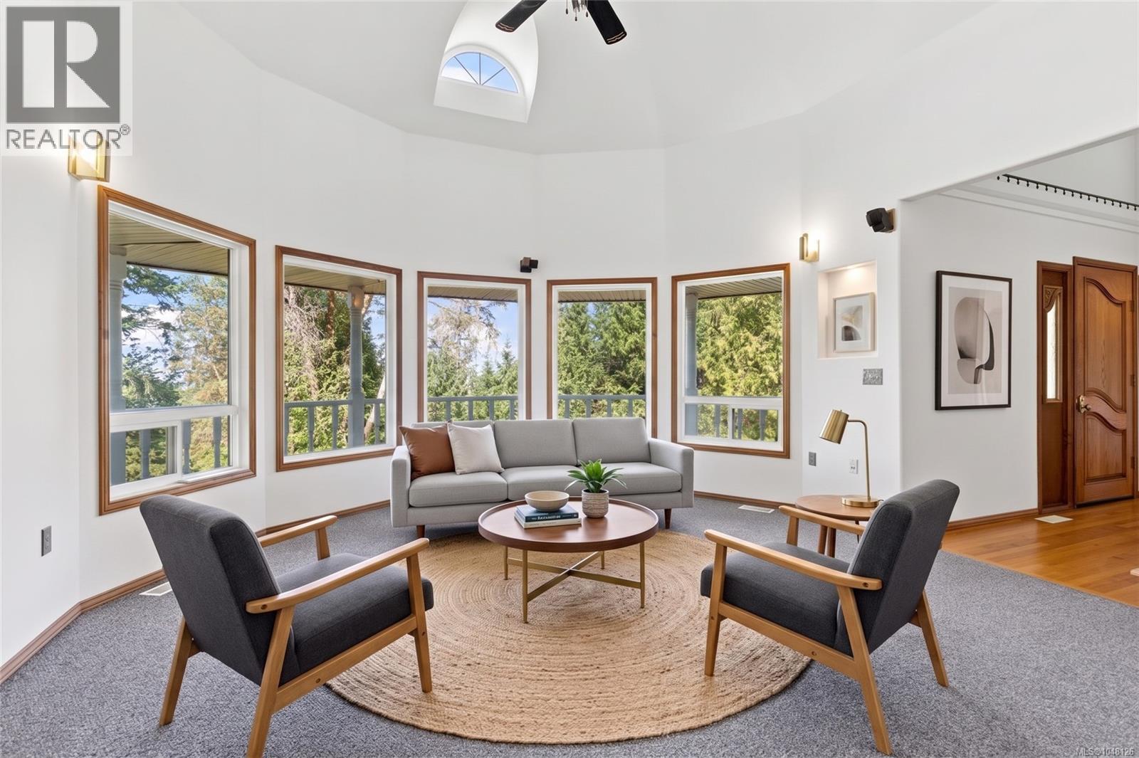 945 Little Mountain Rd, Parksville
