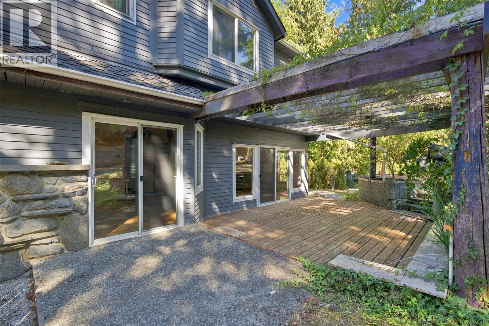 945 Little Mountain Rd, Parksville