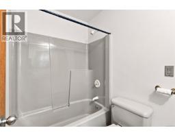 945 Little Mountain Rd, Errington, BC V9P2C3 Photo 31